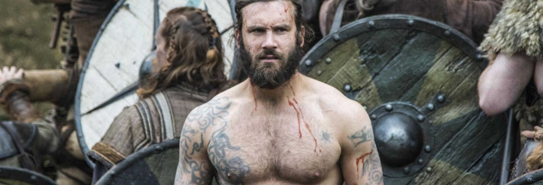 Vikings: conosciamo finalmente il Significato dei Tatuaggi di Rollo
